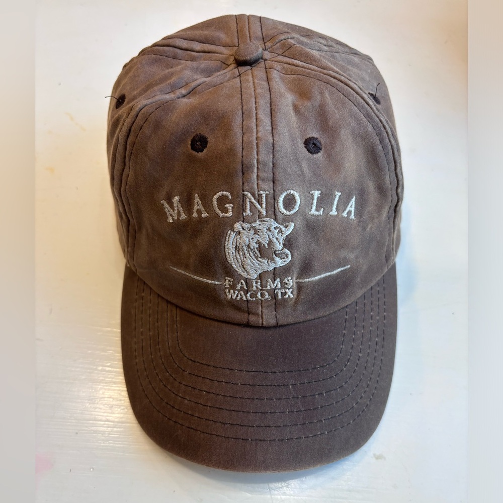 Magnolia farm hat